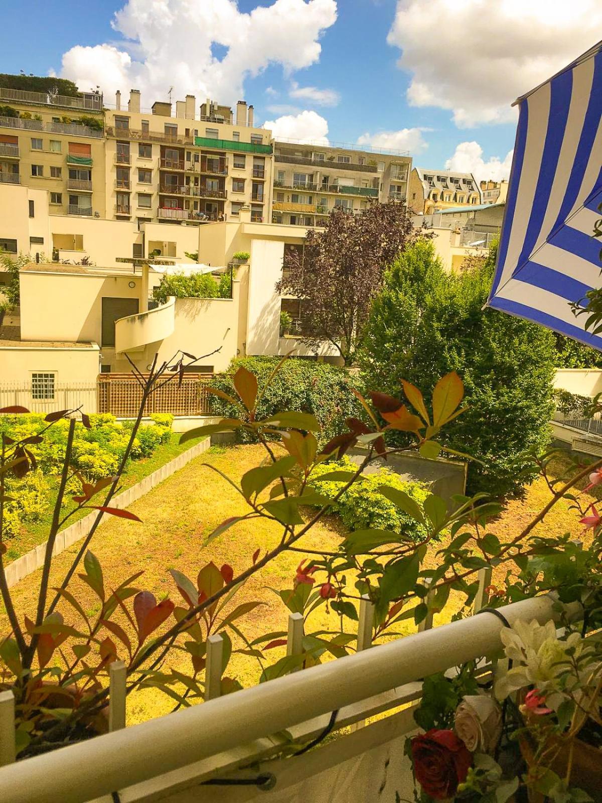 Double Room With Balcony 巴黎 外观 照片